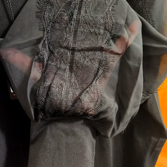 Adrianna Papell Black Top Women's Blouse Size 1X - Picture 4 of 8